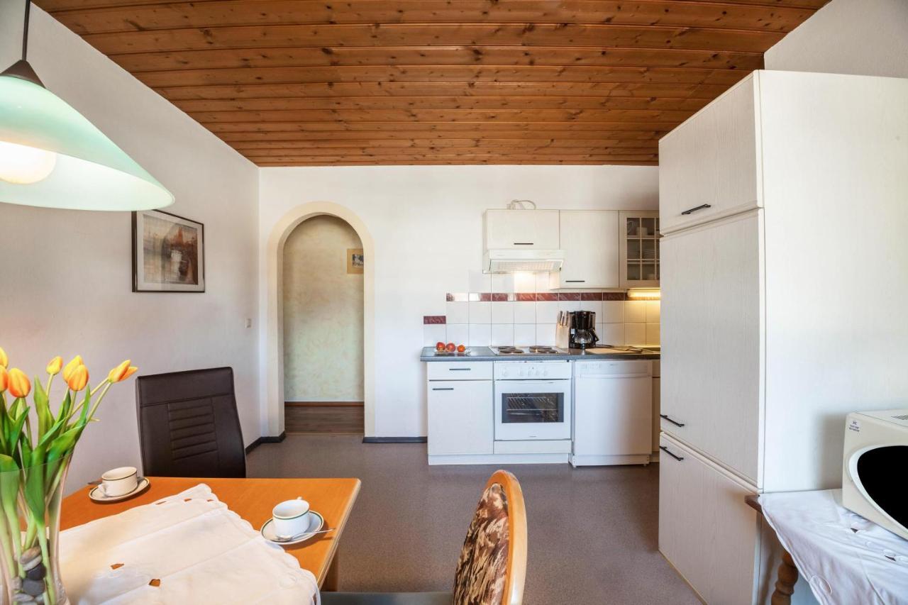 Ferienwohnung Brugger 6 Personen カルテンバッハ エクステリア 写真