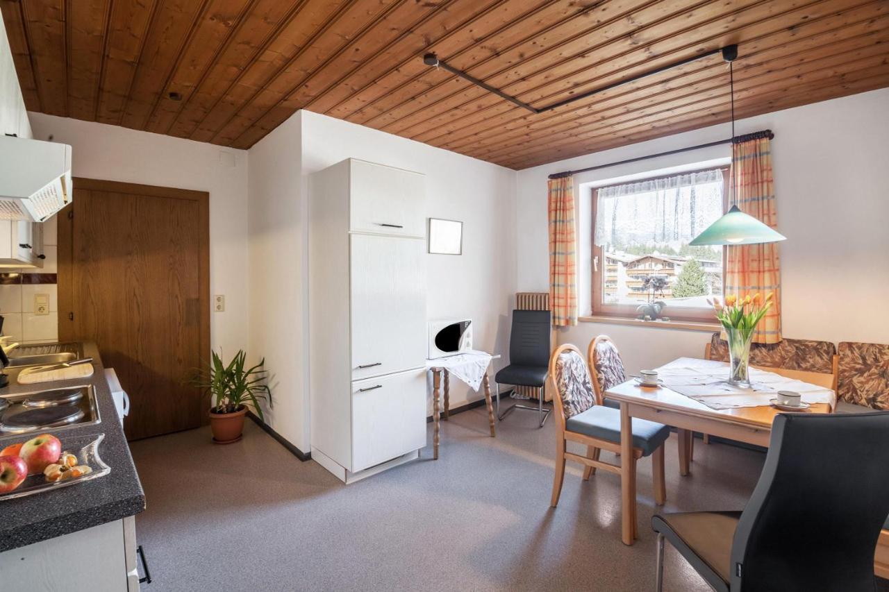 Ferienwohnung Brugger 6 Personen カルテンバッハ エクステリア 写真